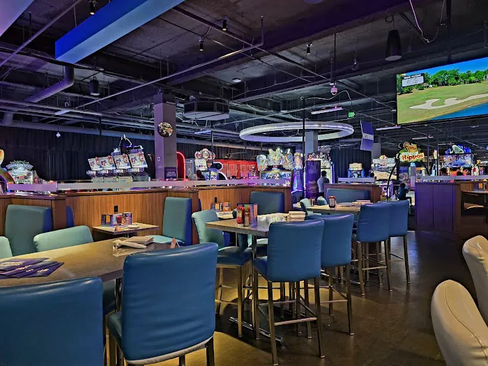 Dave & Buster's Edina Picture 7