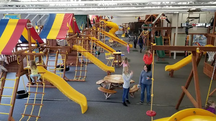 Rainbow Play Midwest - Bloomington Picture 2