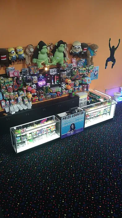 AirMaxx Trampoline Park & Fun Center Picture 9