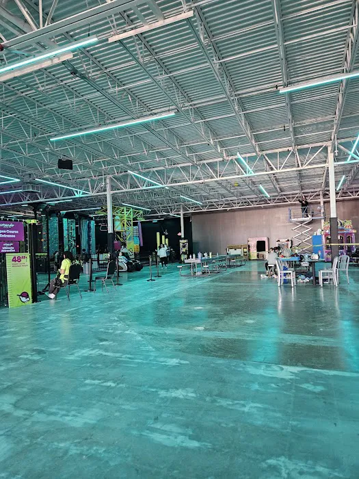 Urban Air Trampoline and Adventure Park Picture 5