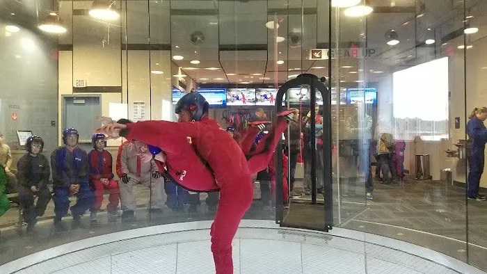 iFLY Indoor Skydiving - Portland Picture 4