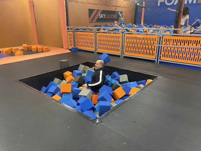 Sky Zone Trampoline Park Picture 4