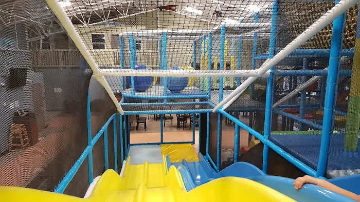 Wippersnappers Kids Play Place Picture 3