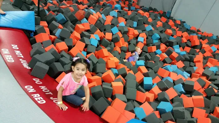 Get Air Trampoline Park Picture 4