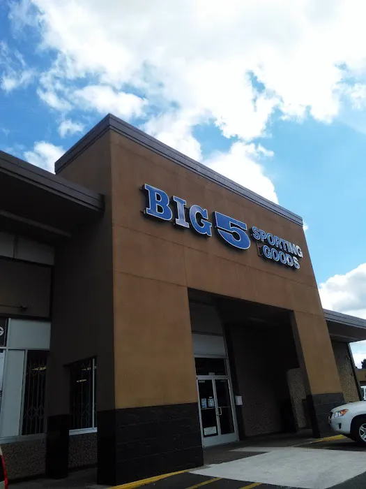 Big 5 Sporting Goods Picture 8