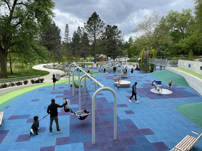 Gabriel Park Playground Picture 3