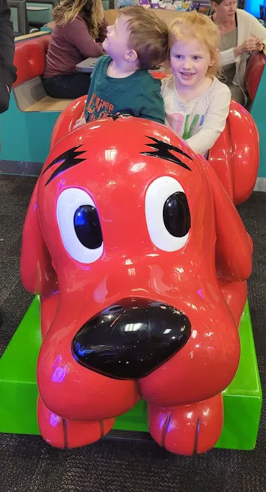 Chuck E. Cheese Picture 8