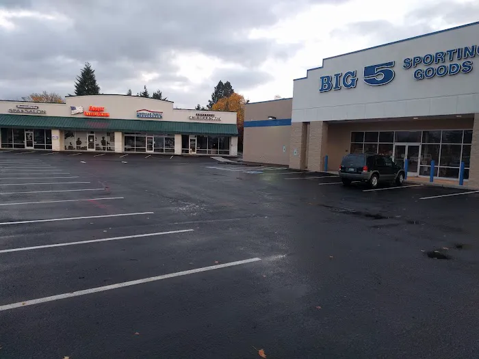 Big 5 Sporting Goods Picture 4