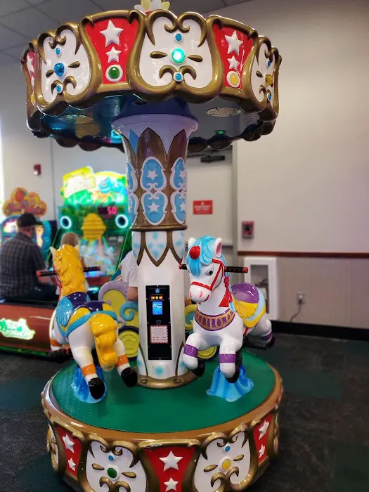Chuck E. Cheese Picture 7