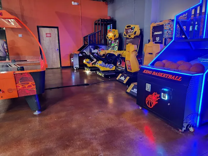 Sky Zone Trampoline Park Picture 8