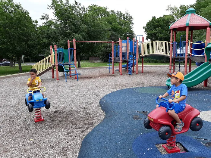Harlow Park Picture 1