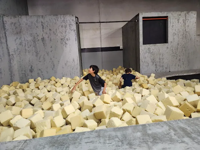 Doublejump Parkour & Ninja Warrior Picture 4
