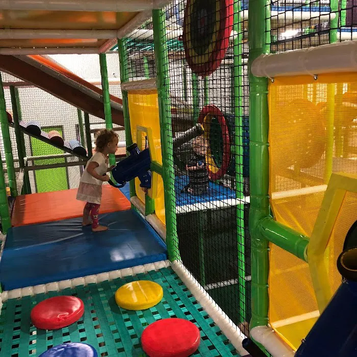 Breakaway Indoor Playground Picture 3
