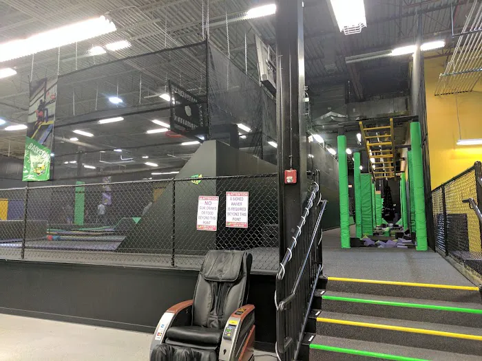 Get Air Trampoline Park Picture 7