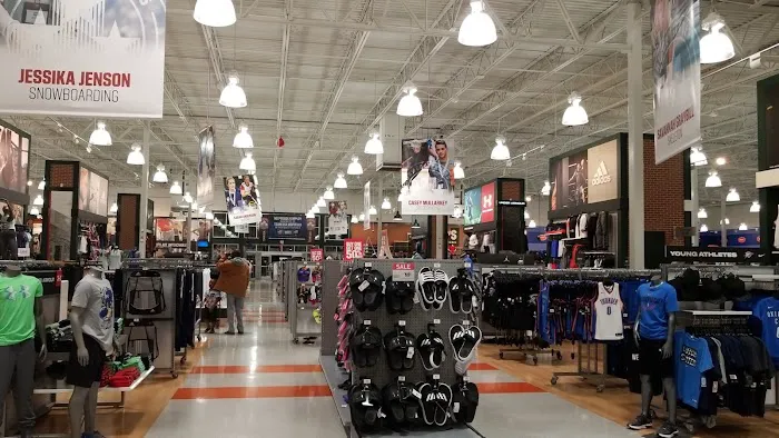DICK'S House of Sport Picture 2