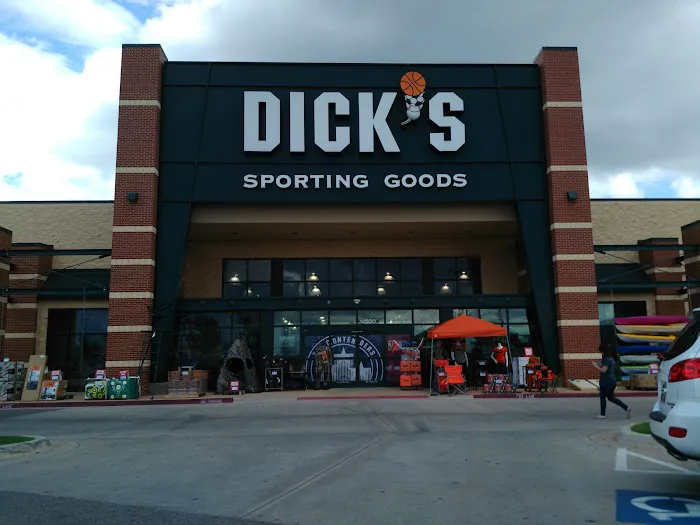 DICK'S House of Sport Picture 6