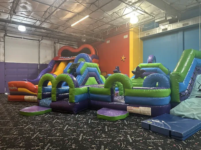 Pump It Up South Dallas County Kids Birthdays and More Picture 3
