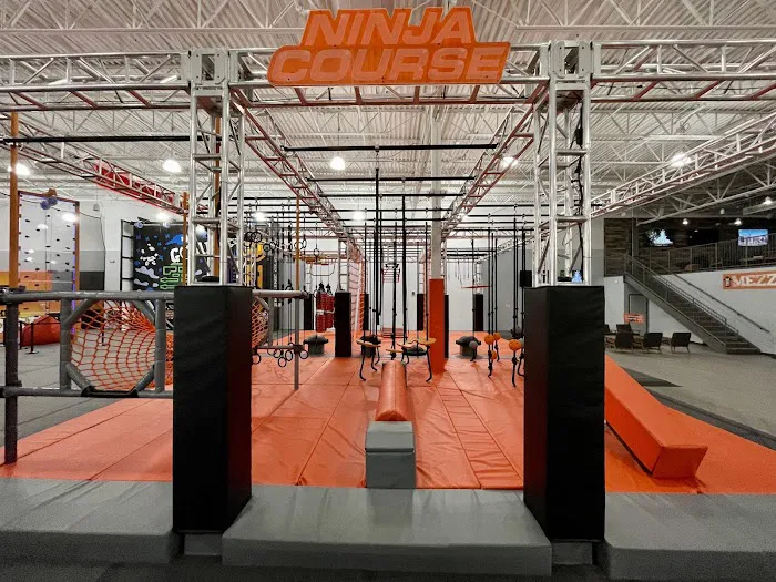 Ground Control Trampoline Park Picture 3