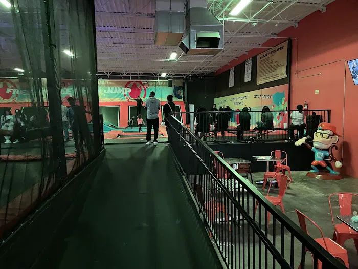Urban Air Trampoline and Adventure Park Picture 8