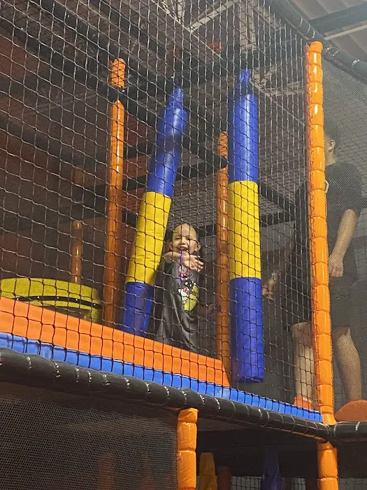 Sky Zone Frisco - Preston Ridge Picture 7