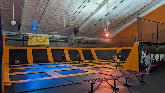 Urban Air Trampoline and Adventure Park Picture 4