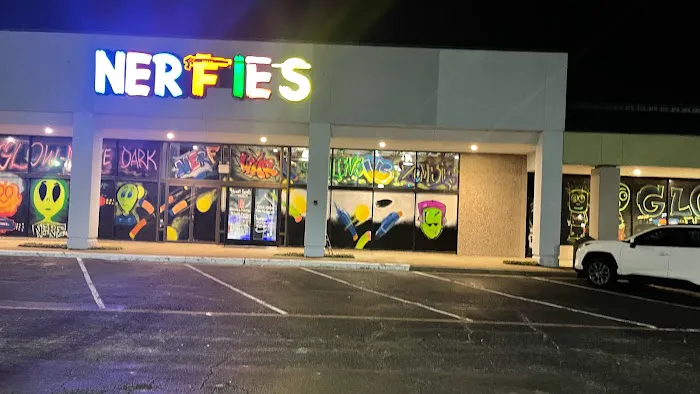 Nerfies Glow In The Dark - Birthday Parties, Private Parties, Team Events, Open Play & More Picture 10