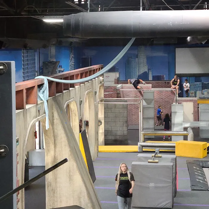 Tempest Freerunning Academy - Texas Parkour Picture 4