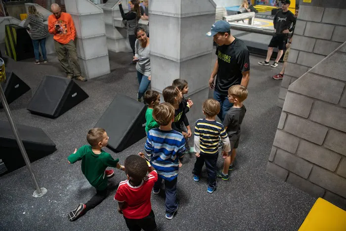 Tempest Freerunning Academy - Texas Parkour Picture 9