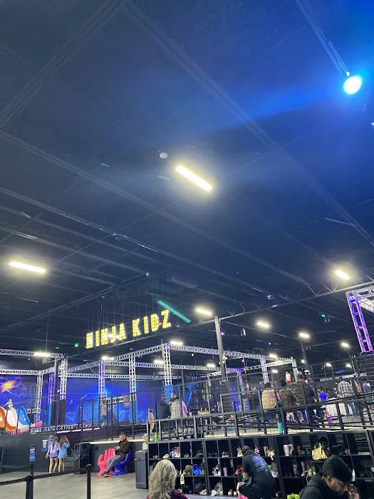 Ninja Kidz Trampoline Park Picture 7