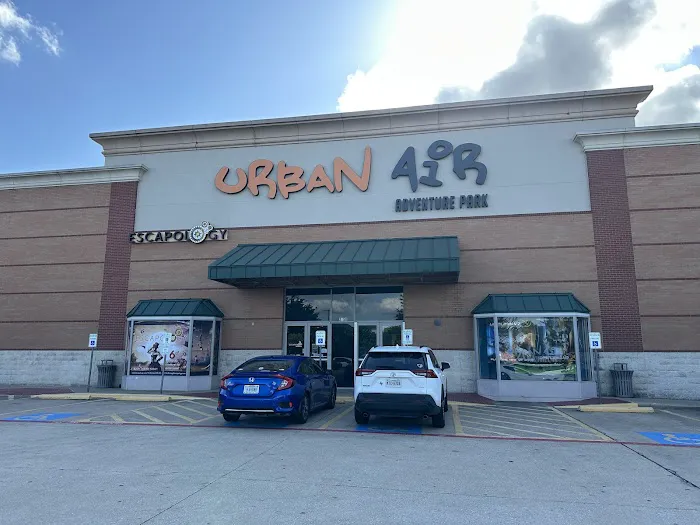 Urban Air Trampoline and Adventure Park Picture 7