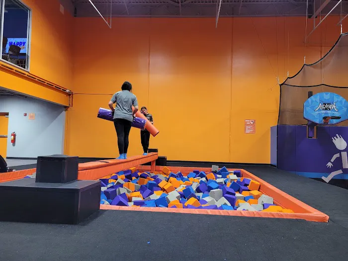 Jump City Picture 6