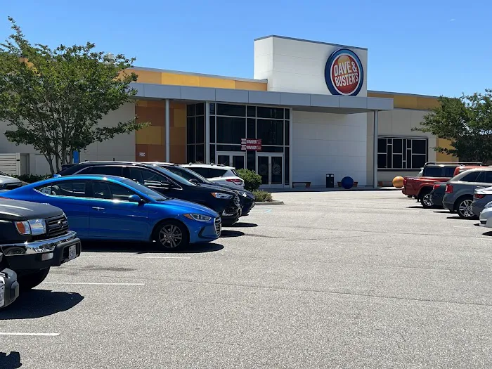 Dave & Buster's Virginia Beach Picture 6
