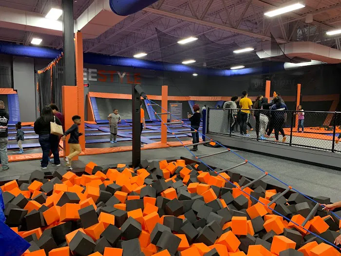 Sky Zone Trampoline Park Picture 3