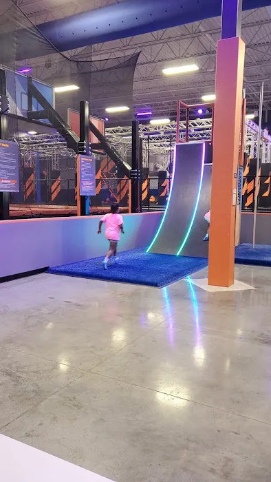 Sky Zone Trampoline Park Picture 8