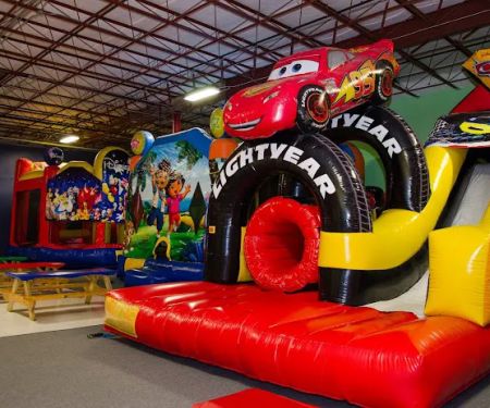 Bounce House Family Entertainment Center
