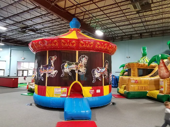 Bounce House Family Entertainment Center Picture 4