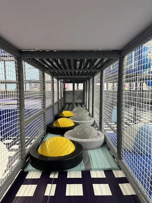 PLAY-N-FUN Picture 4