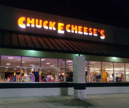 Chuck E. Cheese