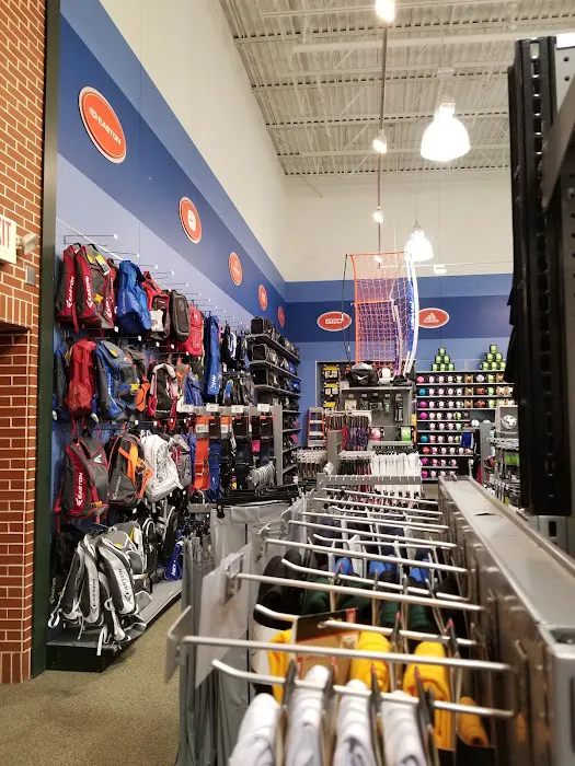 DICK'S Sporting Goods Picture 10