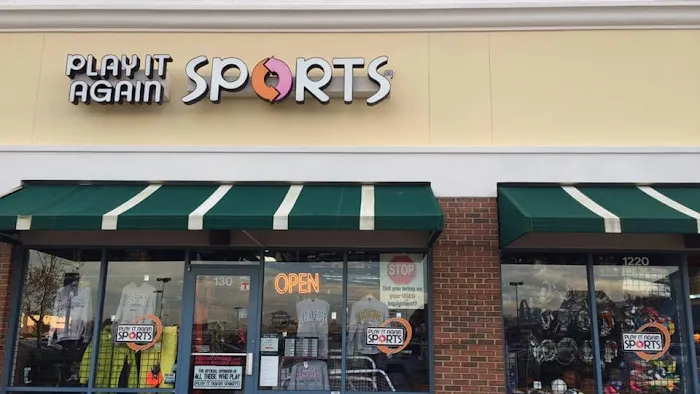 Play It Again Sports - Chesapeake, VA Picture 2