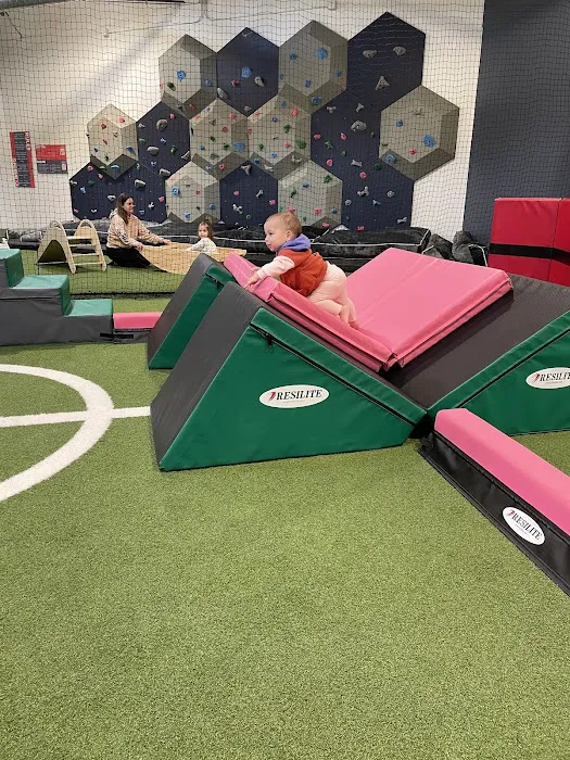 Kickin' It Kids Gym Picture 6