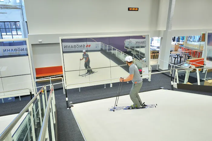 SNÖBAHN Action Sports Center Picture 6