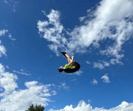 Free Solo Trampoline