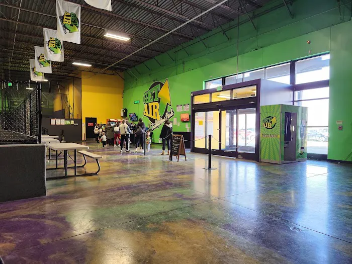 Get Air Trampoline Park Picture 9
