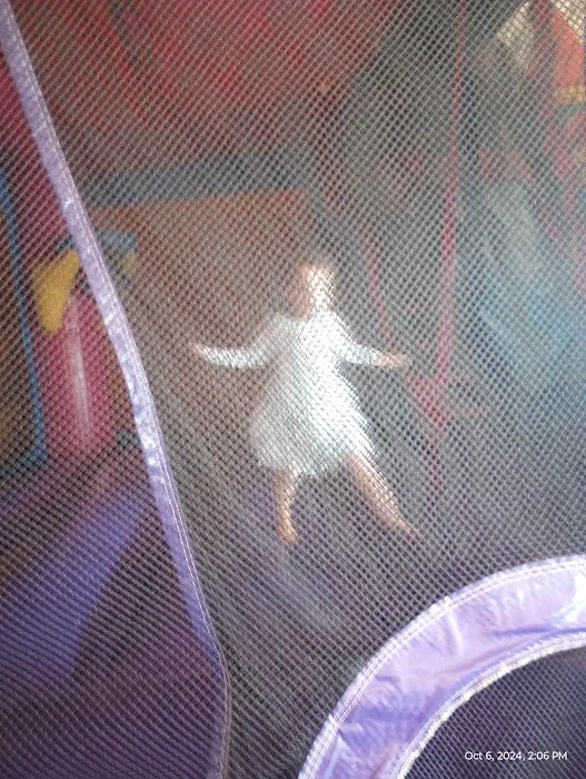 Jumpin' Picture 6