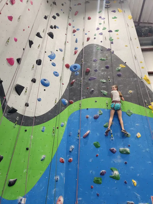 Whetstone Climbing Picture 3