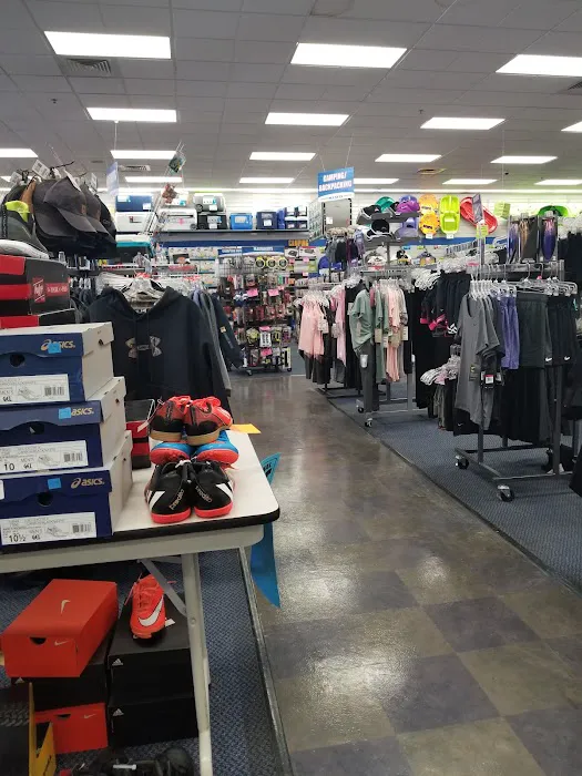 Big 5 Sporting Goods Picture 9