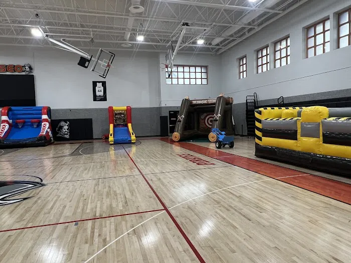 Happy Hill's House of Bounce Picture 4