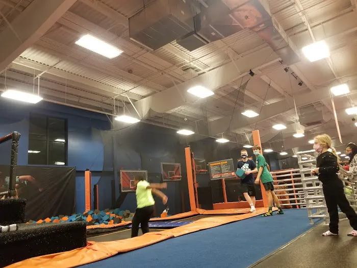 Sky Zone Trampoline Park Picture 3