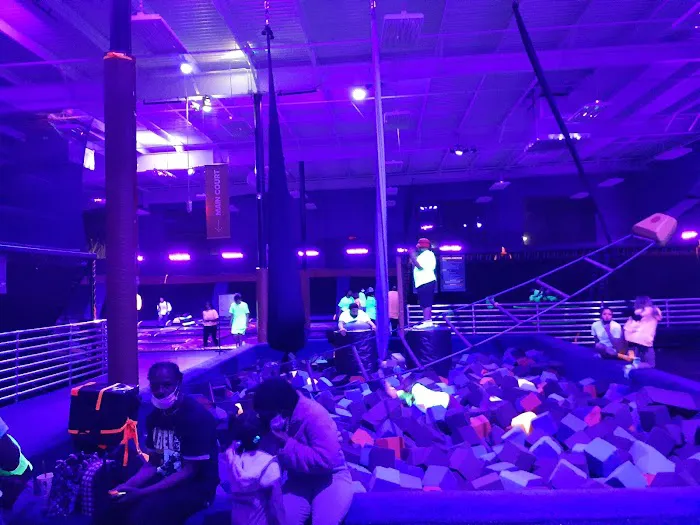 Sky Zone Trampoline Park Picture 9